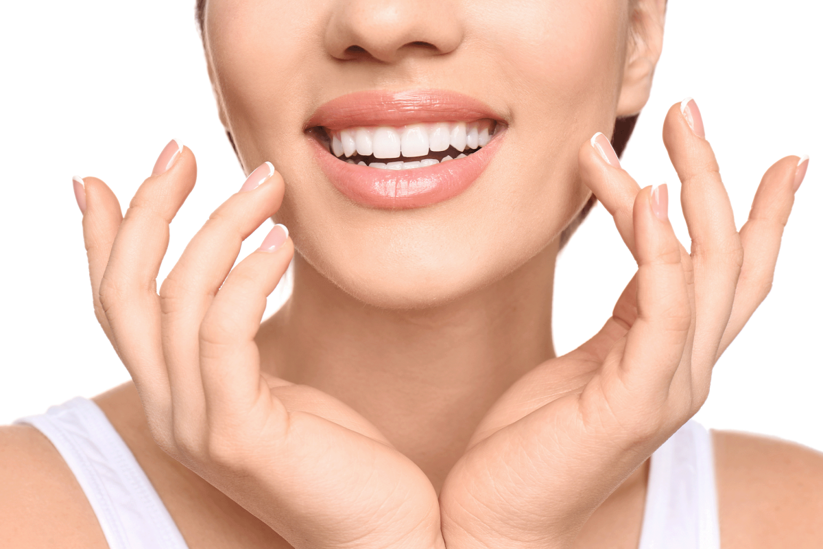ADVANTAGES OF HAVING HOLLYWOOD SMILE 1